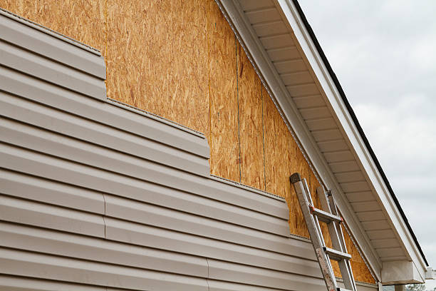 24/7 Emergency Vinyl Siding experts in Barberton, OH
